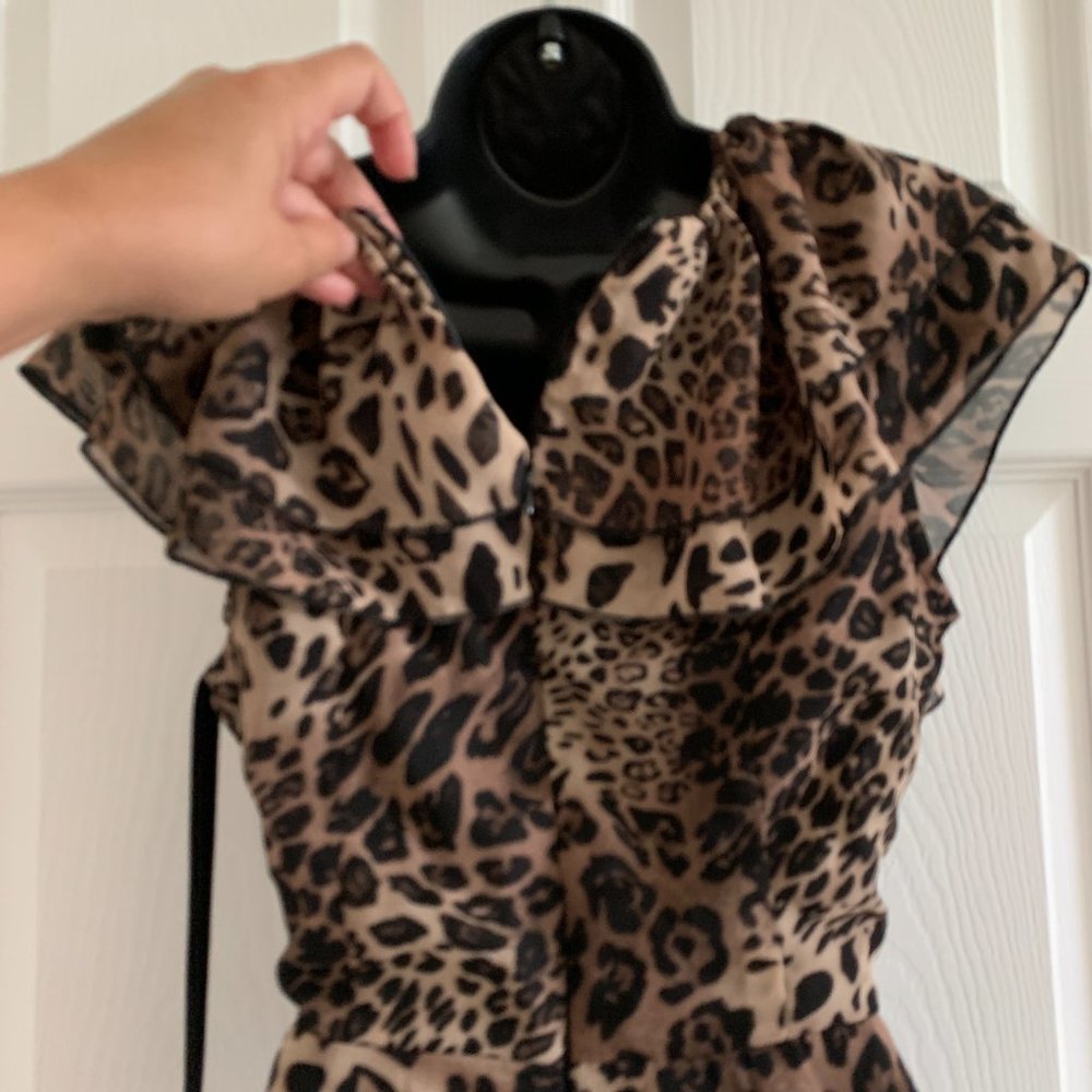 NWT PrettyLittleThing Women´s Romper, Size 4 - Picture 9 of 16